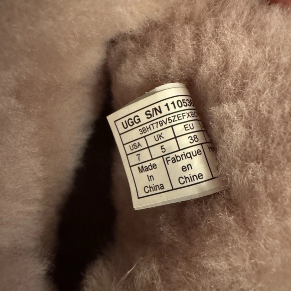 UGG Classic Bling Mini Pink Crystal Shearling Lined Boots Women’s Size 7 - Picture 5 of 5